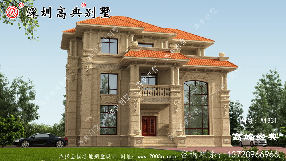 美麗的鄉村自建二層普通住宅，寬敞明亮，夠住也不會顯得空曠。
