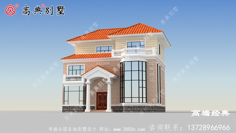 屋頂采用多個平頂，凹凸有致，層次分明
